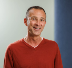 Training & Conferences - Trainer picture - Michel De Gieter